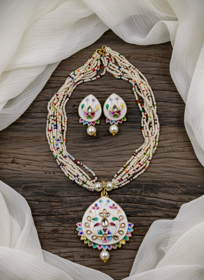 Multicolor Pearl Necklace