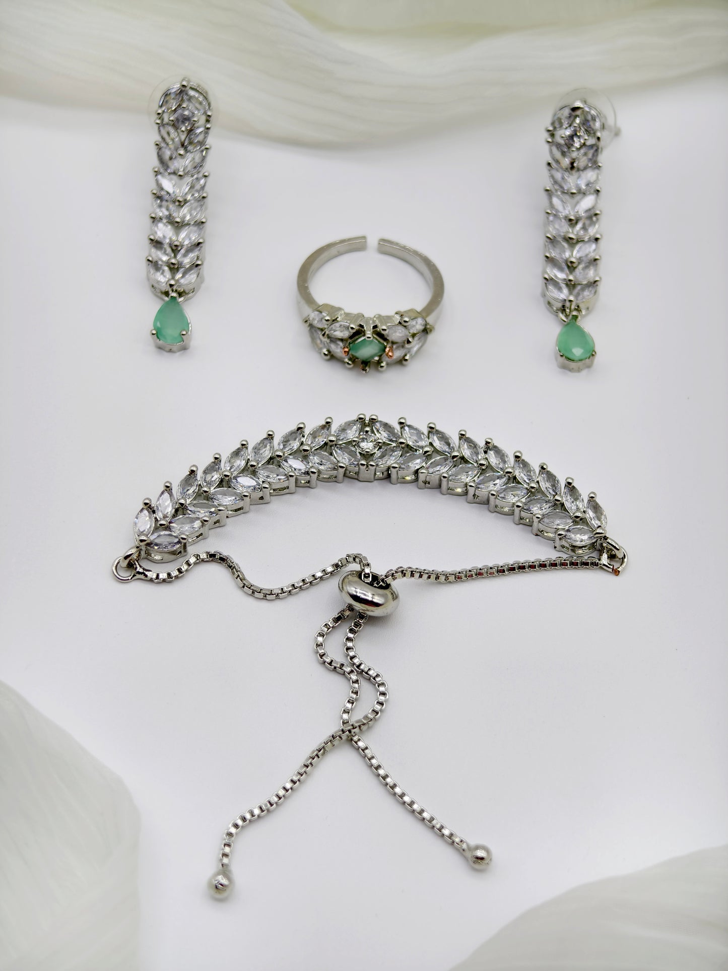 Pastel Green & White Stone American Diamond Necklace