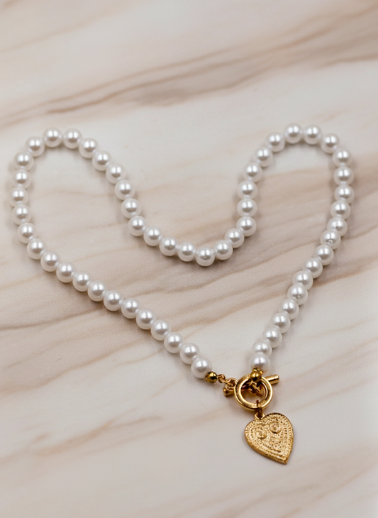 White pearl Neck chain